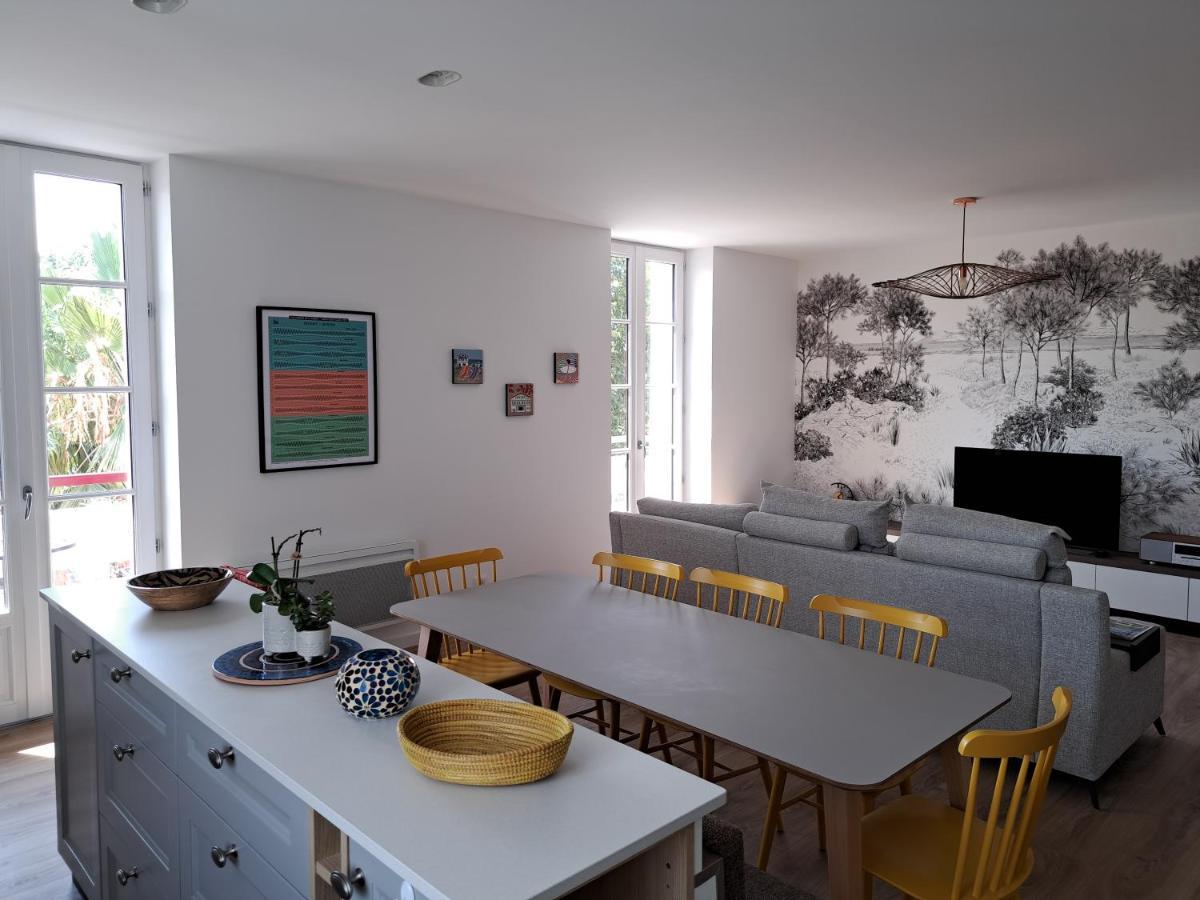 Superbe Appartement T3 Au Centre Plage .Parking Hendaye Exterior foto