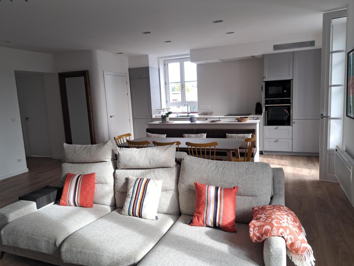 Superbe Appartement T3 Au Centre Plage .Parking Hendaye Exterior foto